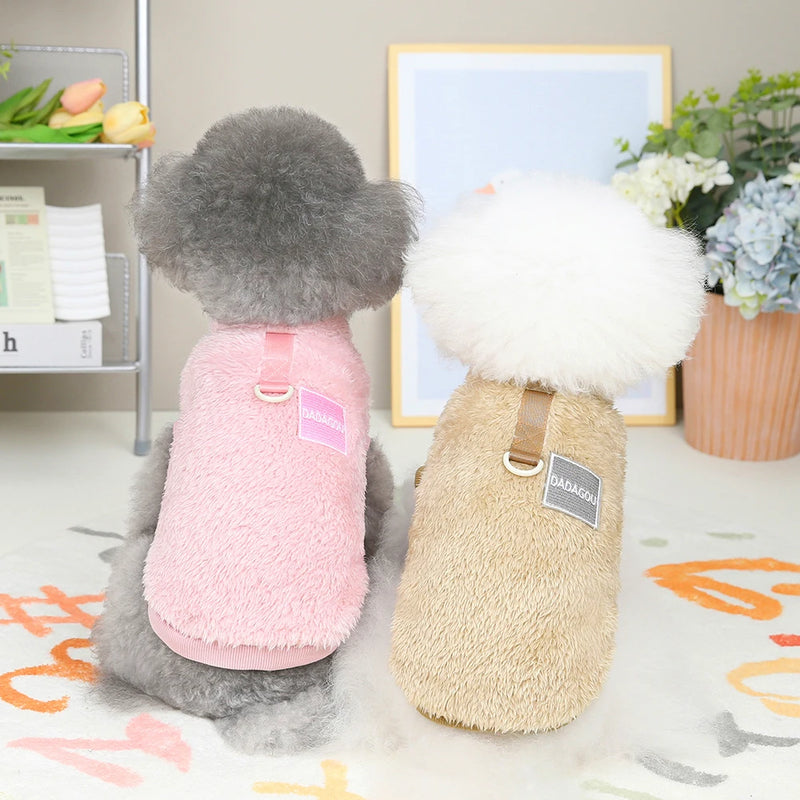 Roupa de inverso soft para cães e gatos com engate para guia